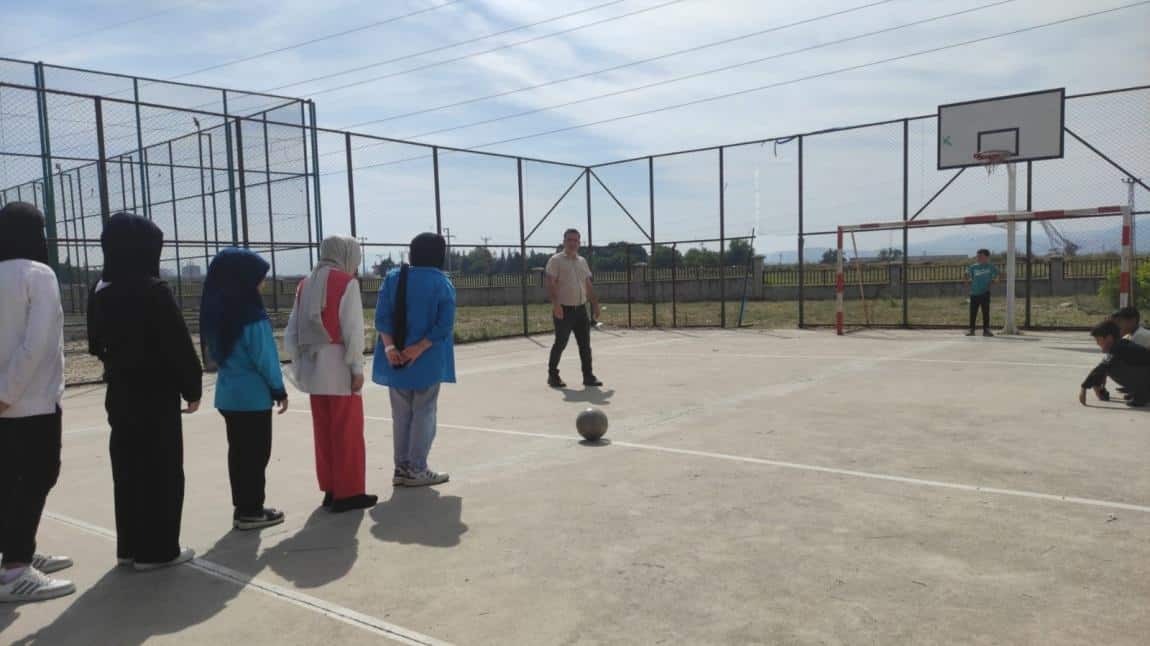 ATASÖZLERİ TAMAMLAYARAK PENALTI OYUNU